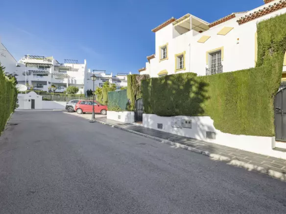 2-bedroom Town House In Estepona, Spain (107 M²)