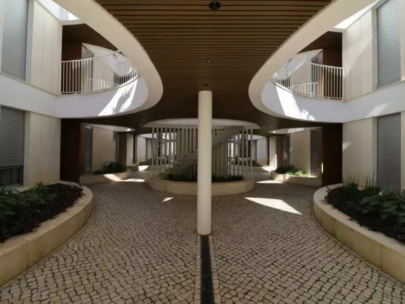 3-bedroom Apartment In Marbella, Spain (149 M²)