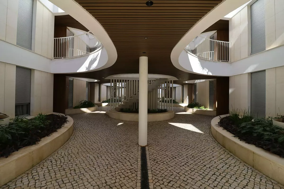 3-bedroom Apartment In Marbella, Spain (149 M²)