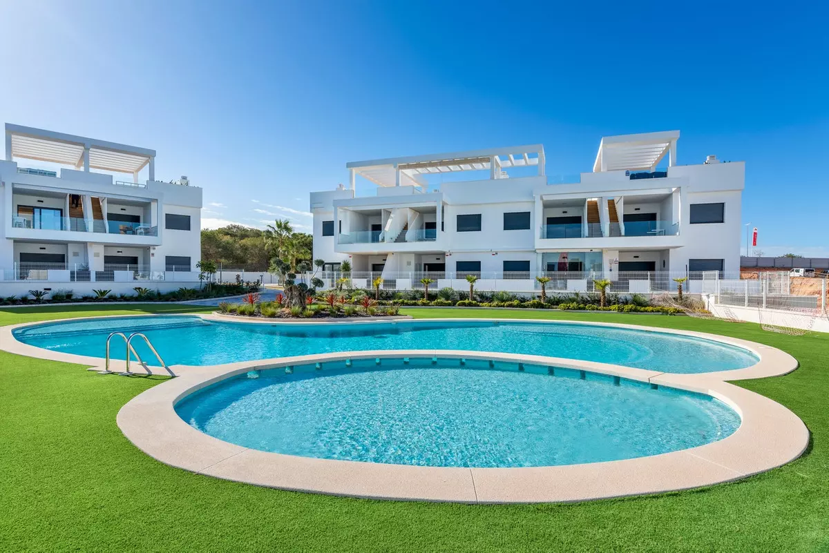 2-bedroom Apartment In Orihuela, Spain (75 M²)