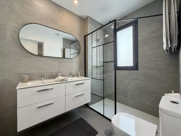 3-bedroom Apartment In Manilva, Spain (121 M²)