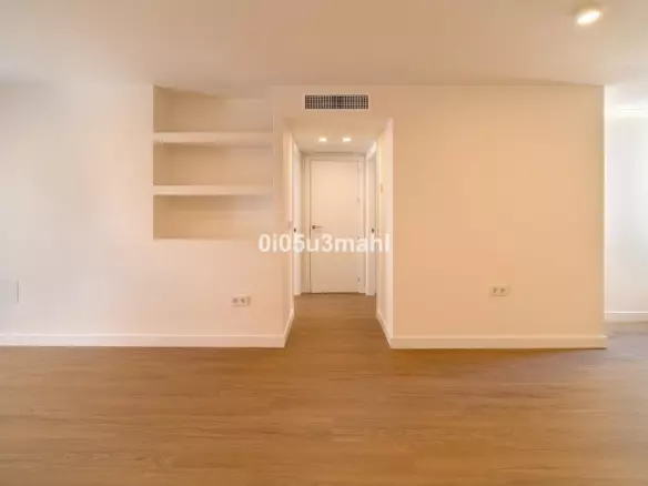 2-bedroom Apartment In Málaga, Spain (79 M²)