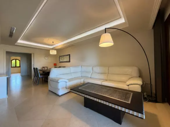 2-bedroom Apartment In Estepona, Spain (153 M²)