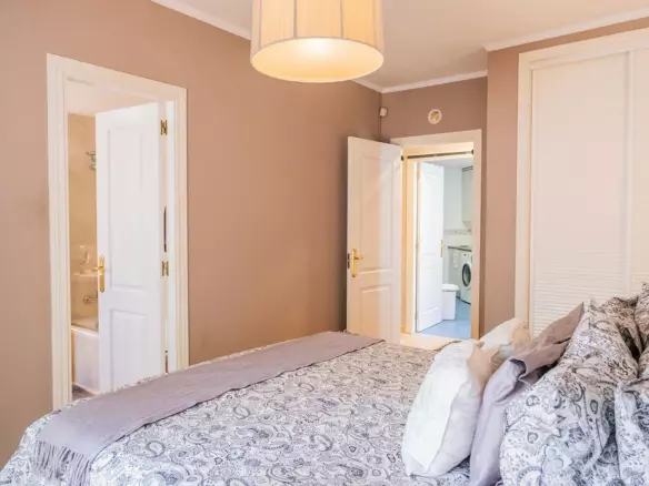 1-bedroom Apartment In Marbella, Spain (84 M²)