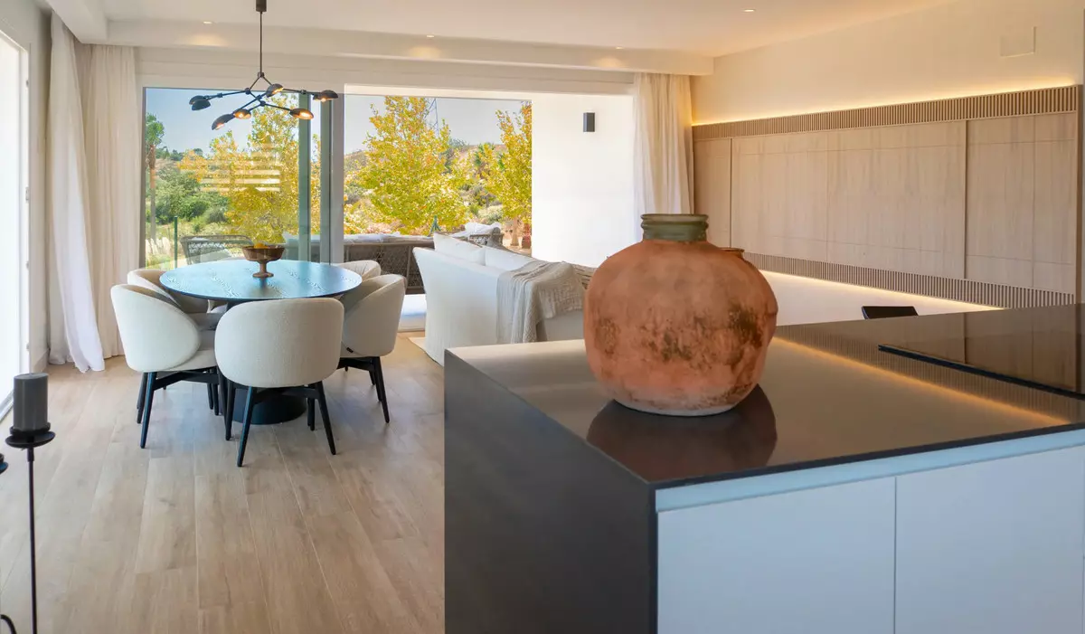 2-bedroom Apartment In Casares, Spain (108 M²)