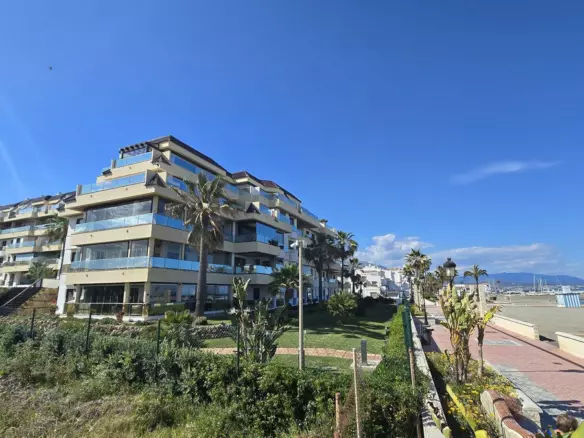2-bedroom Apartment In Manilva, Spain (100 M²)
