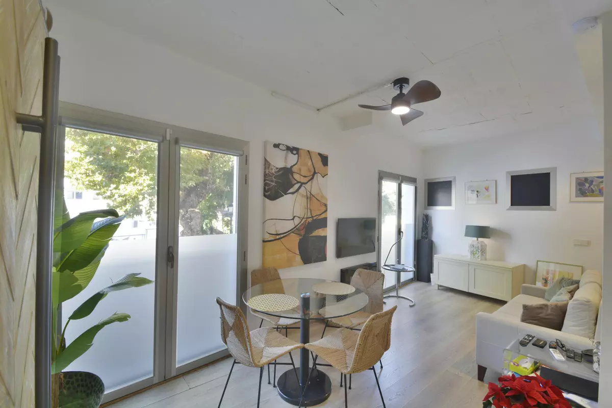 1-bedroom Apartment In Marbella, Spain (52 M²)