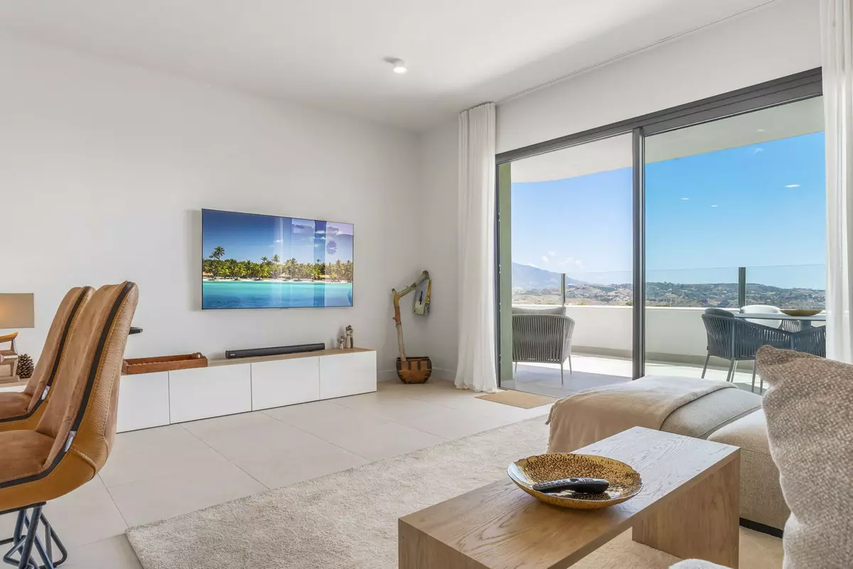 2-bedroom Apartment In Mijas, Spain (116 M²)