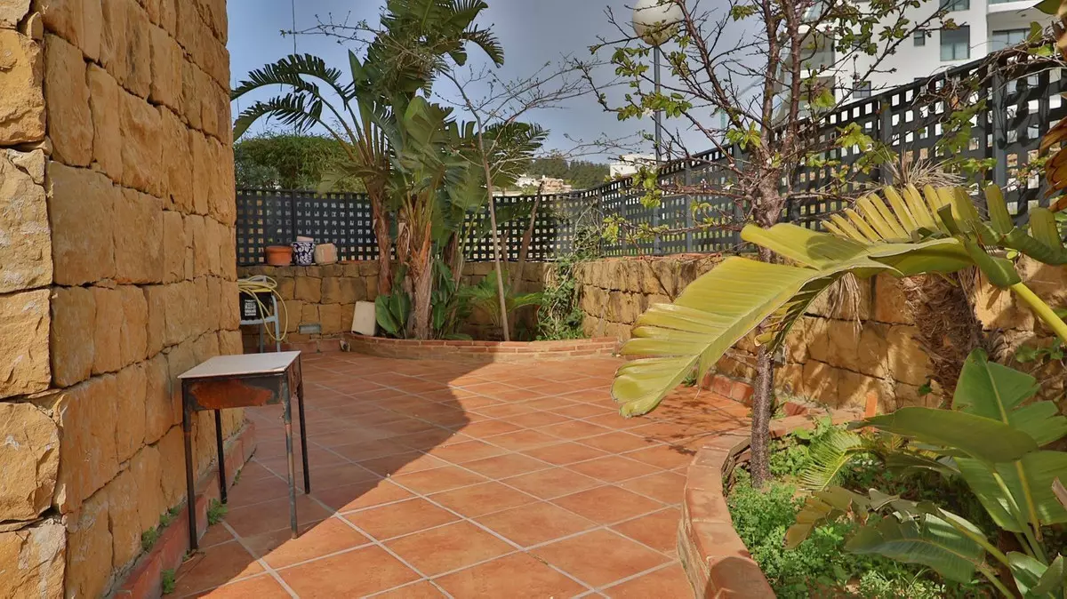 2-bedroom Apartment In Mijas, Spain (142 M²)