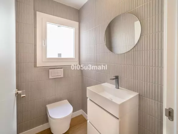 2-bedroom Apartment In Málaga, Spain (79 M²)