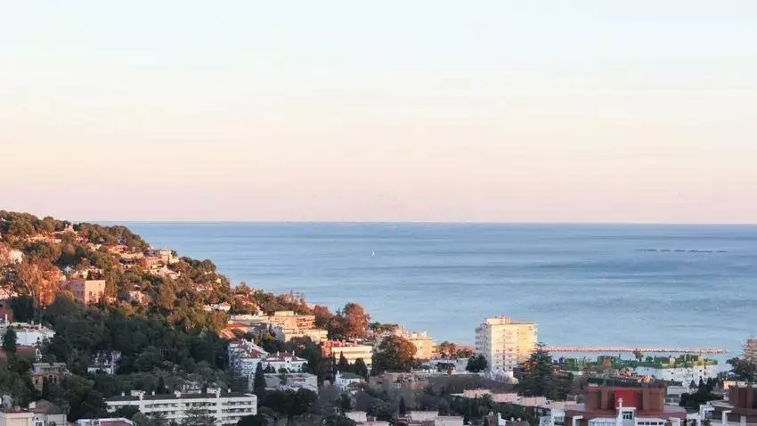 4-bedroom Villa In Málaga, Spain (400 M²)
