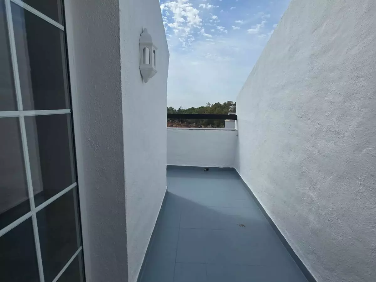 3-bedroom Town House In Marbella, Spain (317 M²)