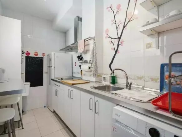1-bedroom Apartment In Málaga, Spain (57 M²)