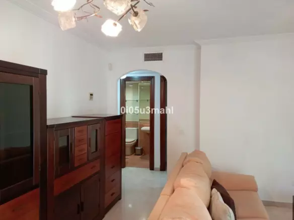 2-bedroom Apartment In Málaga, Spain (82 M²)