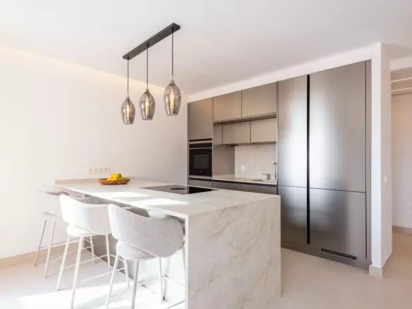 2-bedroom Apartment In Estepona, Spain (88 M²)