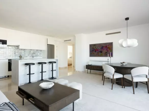 3-bedroom Apartment In Estepona, Spain (141 M²)