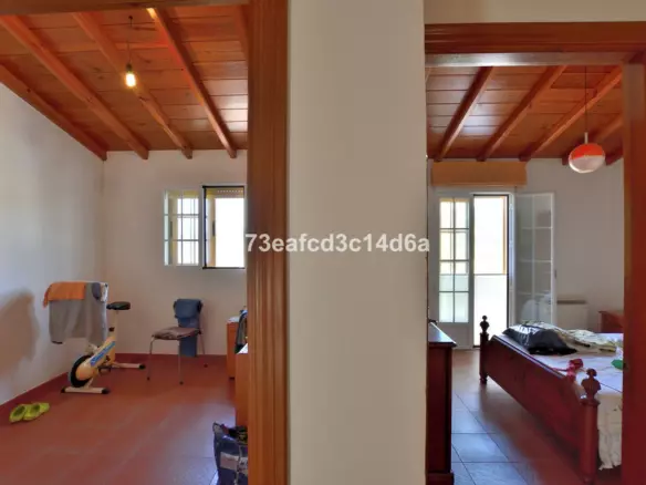 3-bedroom Town House In Málaga, Spain (144 M²)