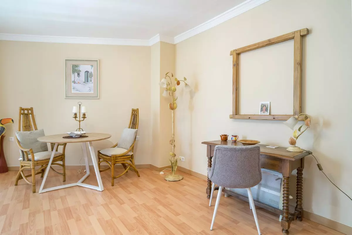 1-bedroom Apartment In Estepona, Spain (57 M²)