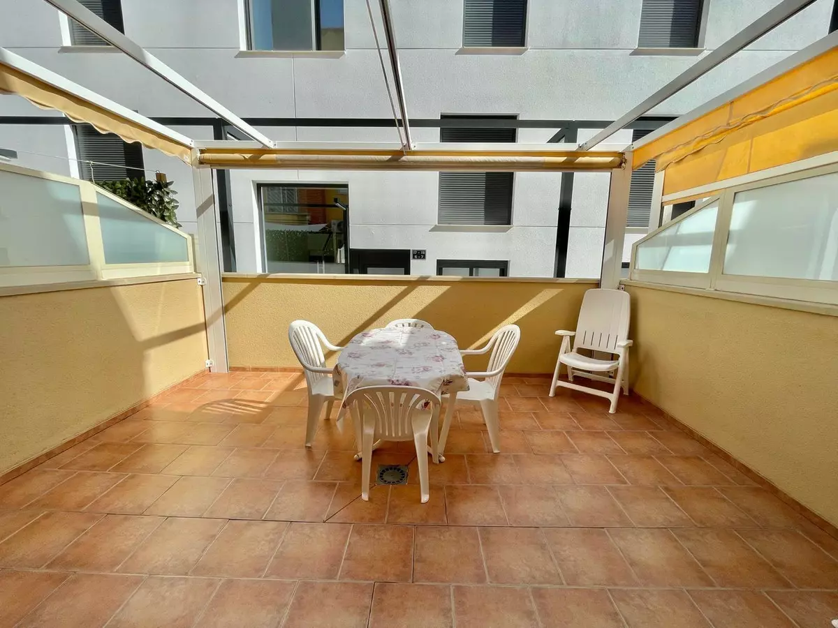 3-bedroom Town House In Guardamar Del Segura, Spain (140 M²)