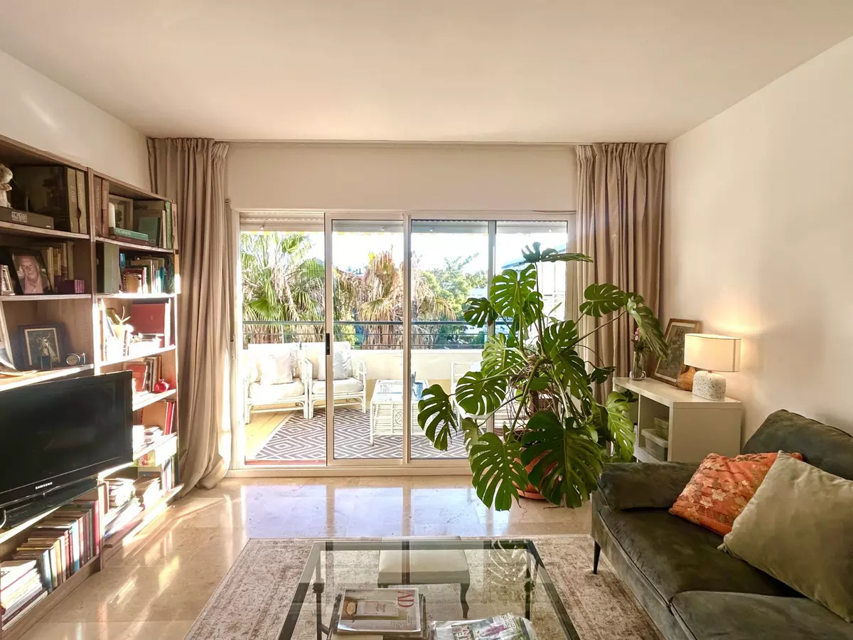 2-bedroom Apartment In Marbella, Spain (123 M²)