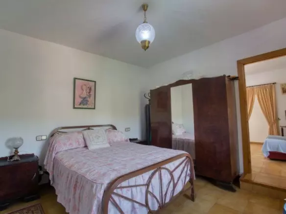 3-bedroom Villa In Canillas De Aceituno, Spain (90 M²)