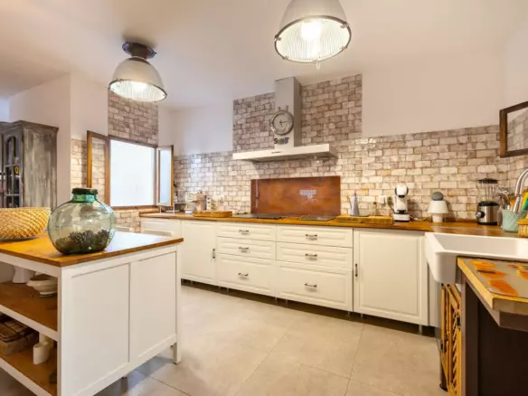 3-bedroom Town House In Alhaurín El Grande, Spain (223 M²)