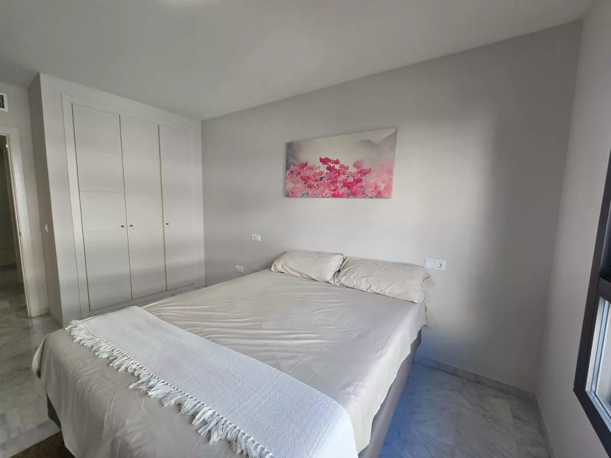 1-bedroom Apartment In Benalmádena, Spain (70 M²)