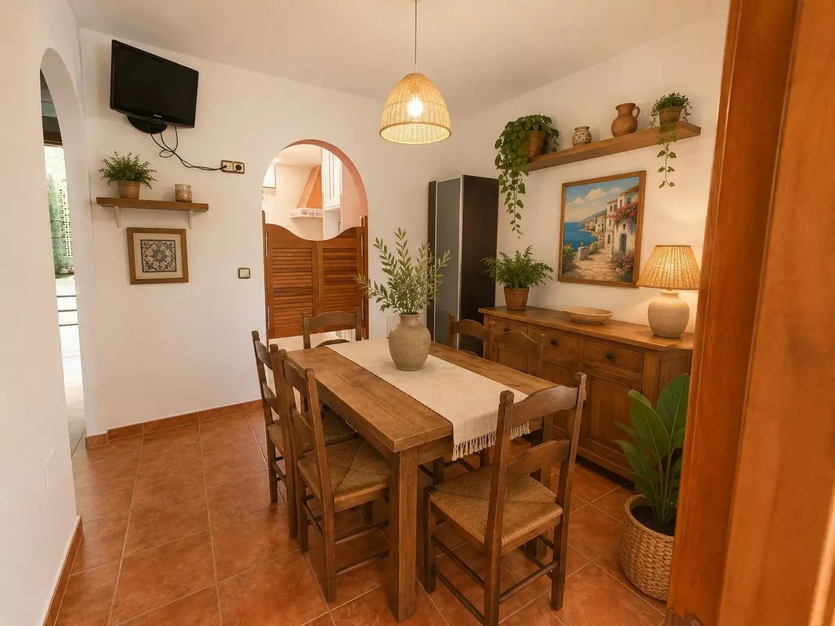 3-bedroom Town House In Málaga, Spain (120 M²)
