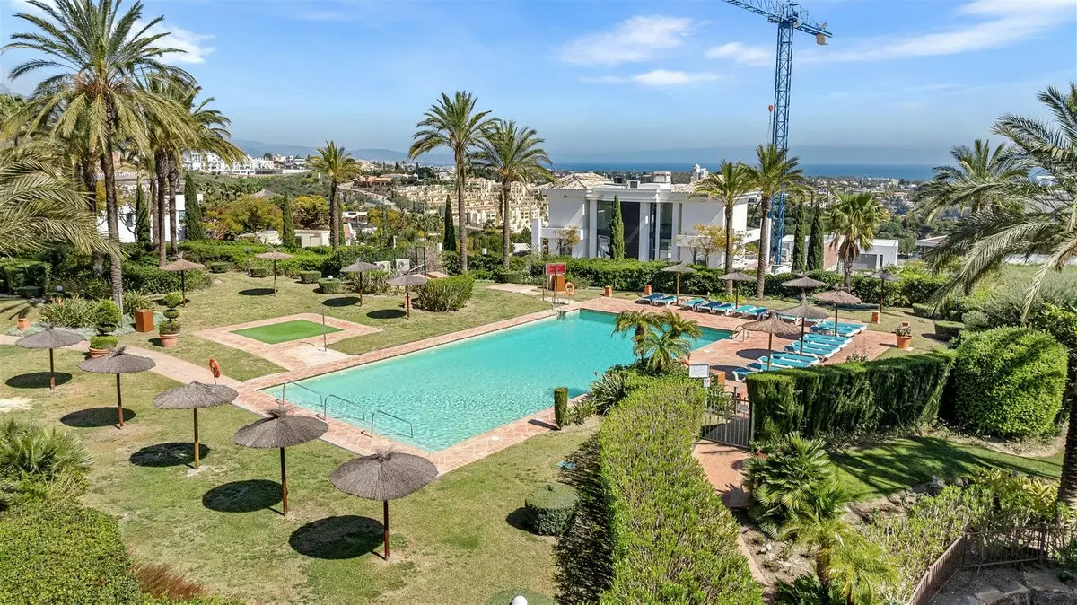 4-bedroom Apartment In Málaga, Spain (159 M²)