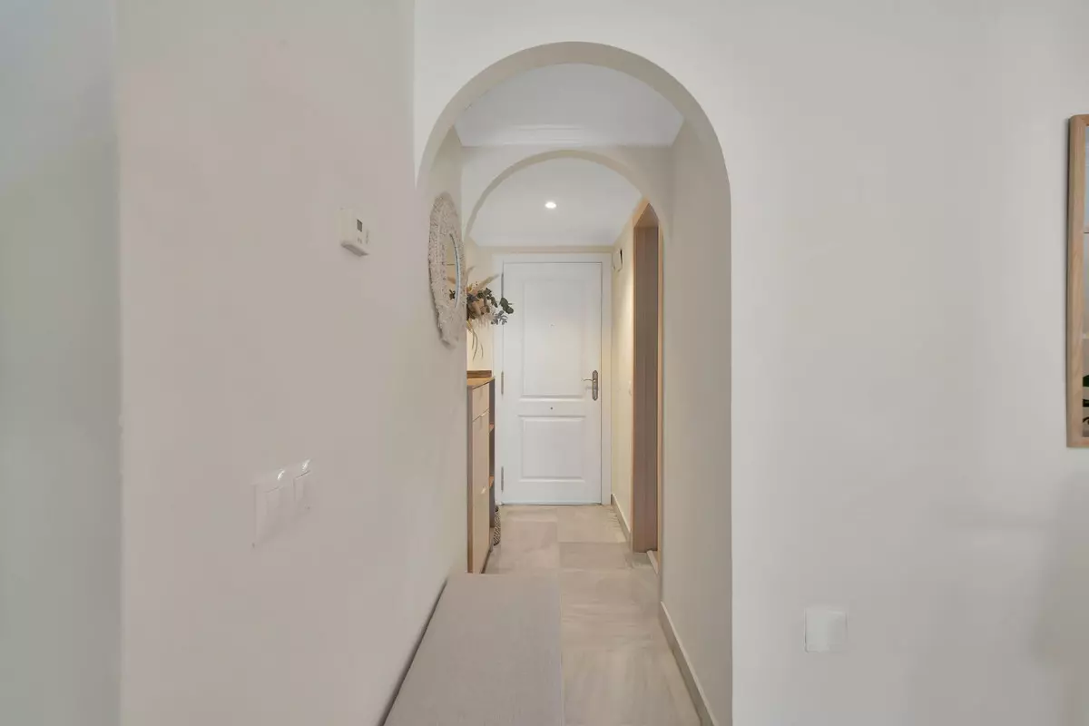 2-bedroom Apartment In Marbella, Spain (86 M²)