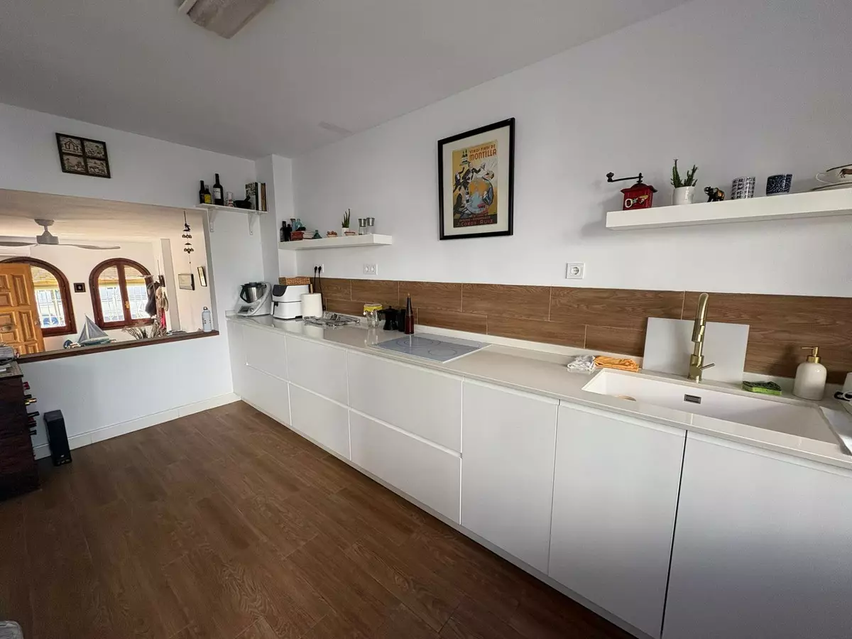 4-bedroom Villa In Torremolinos, Spain (210 M²)