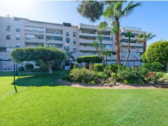 4-bedroom Apartment In Málaga, Spain (139 M²)