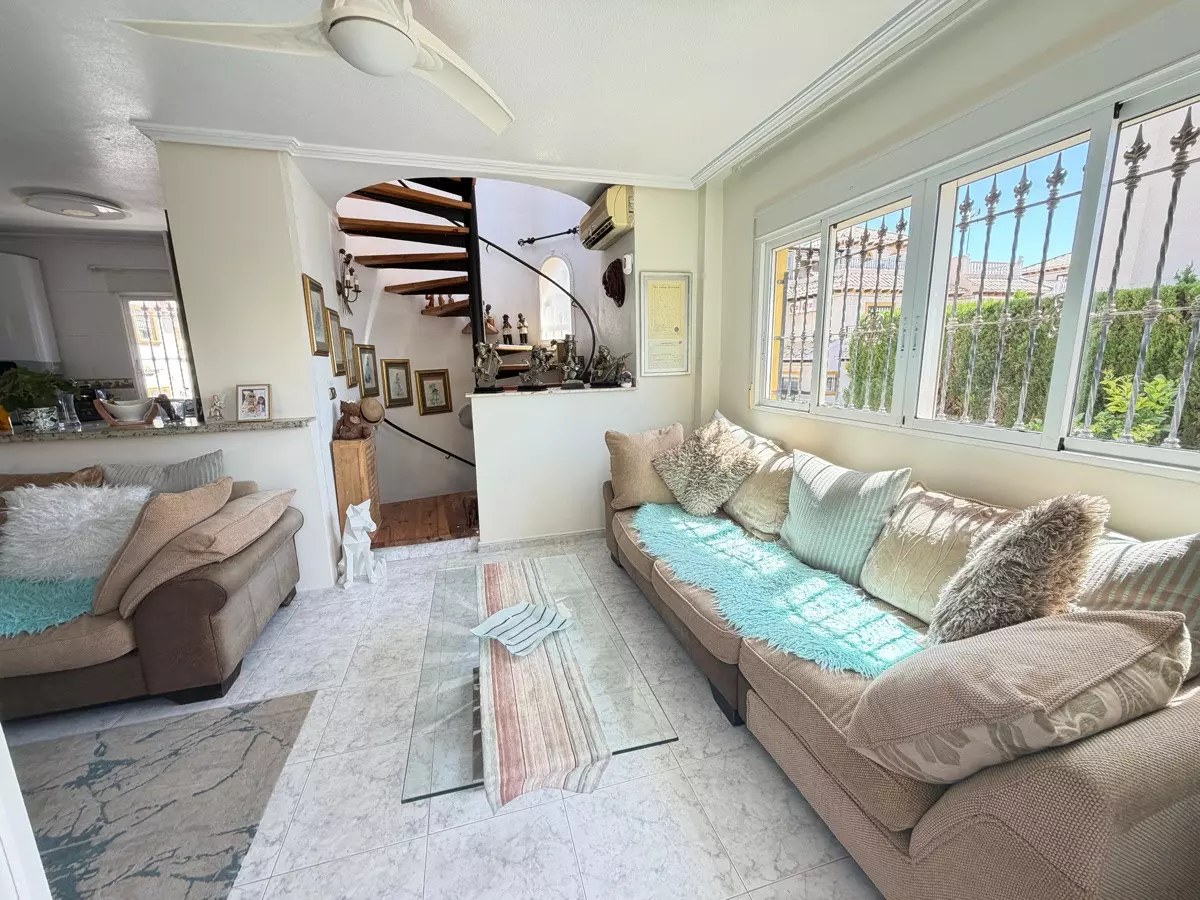 4-bedroom Villa In Orihuela, Spain (109 M²)