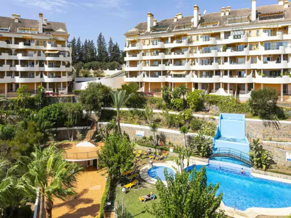 2-bedroom Apartment In Marbella, Spain (100 M²)