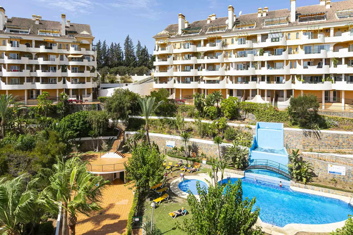 2-bedroom Apartment In Marbella, Spain (100 M²)