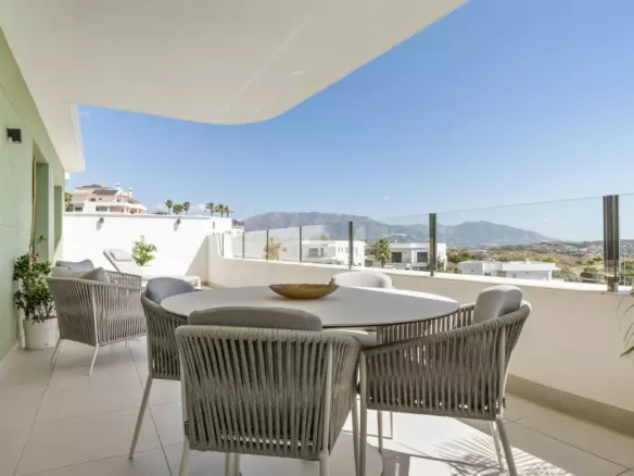 2-bedroom Apartment In Mijas, Spain (116 M²)