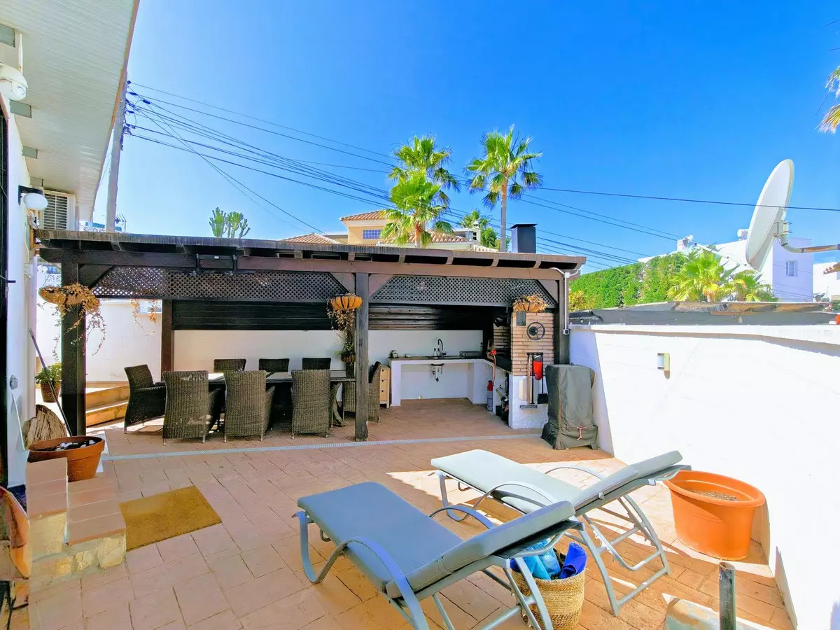 2-bedroom Villa In Mijas, Spain (100 M²)