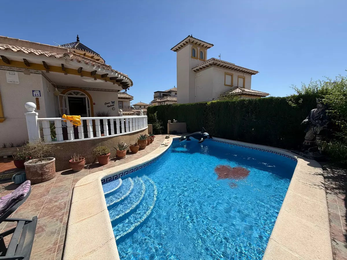 4-bedroom Villa In Orihuela, Spain (109 M²)