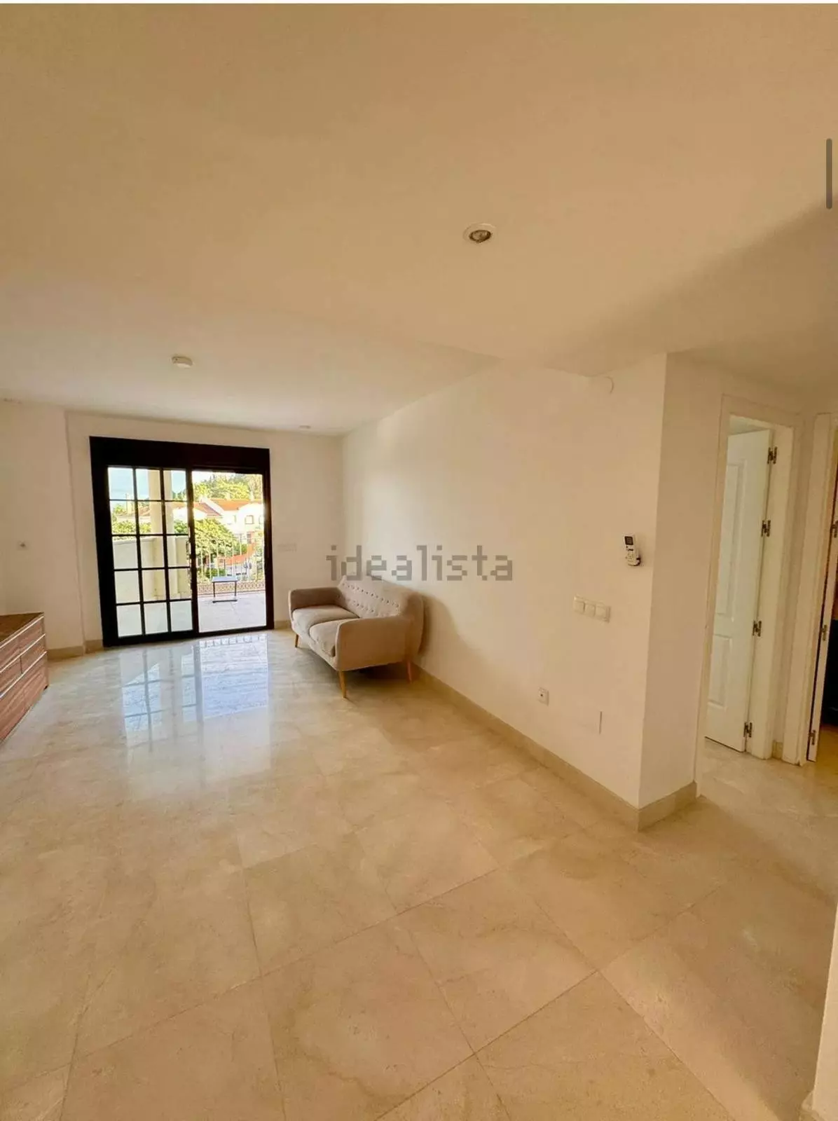 2-bedroom Apartment In Benalmádena, Spain (80 M²)