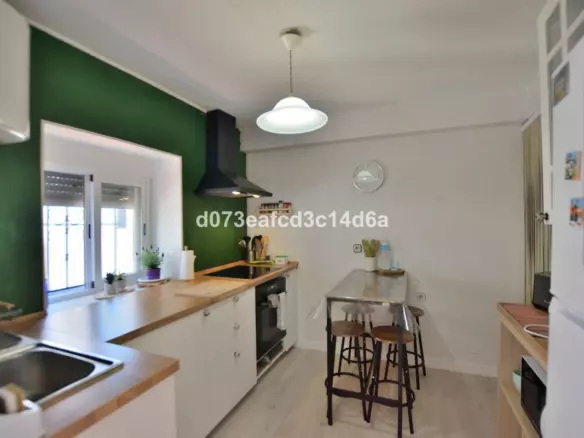 3-bedroom Town House In Ronda, Spain (125 M²)