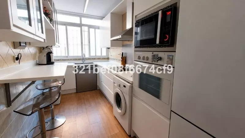 3-bedroom Apartment In Málaga, Spain (91 M²)