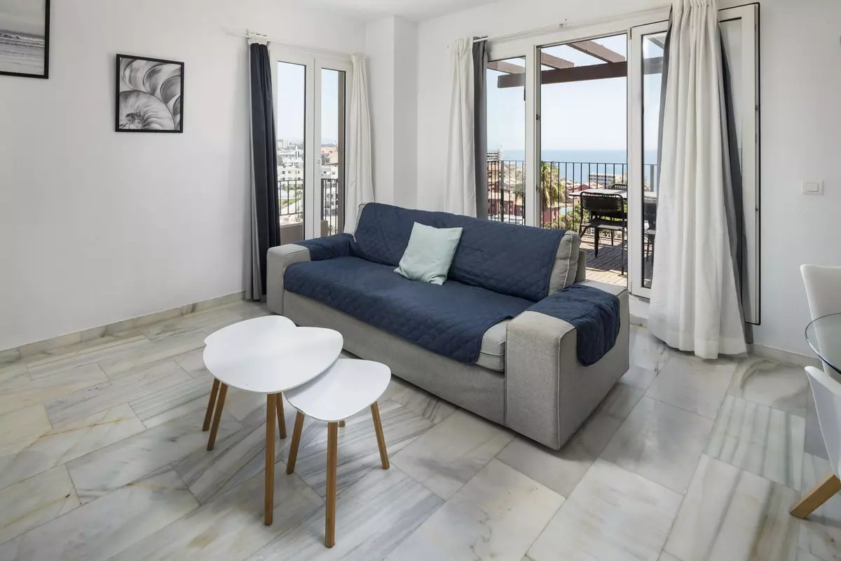 2-bedroom Apartment In Benalmádena, Spain (86 M²)