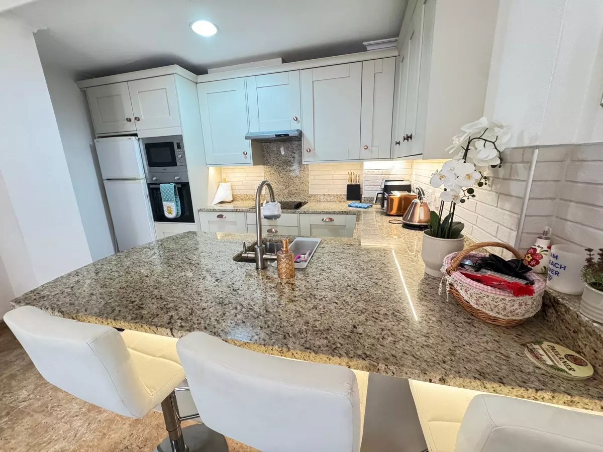 2-bedroom Apartment In Orihuela, Spain (65 M²)