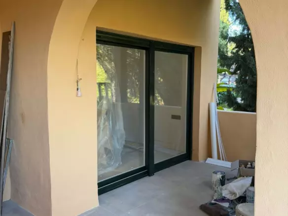3-bedroom Apartment In Estepona, Spain (135 M²)