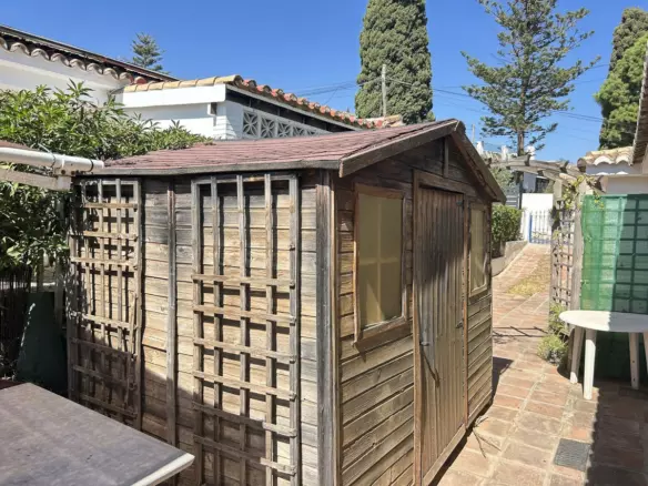 3-bedroom Villa In Fuengirola, Spain (184 M²)