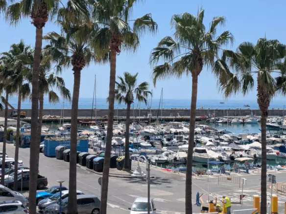 2-bedroom Apartment In Benalmádena, Spain (94 M²)