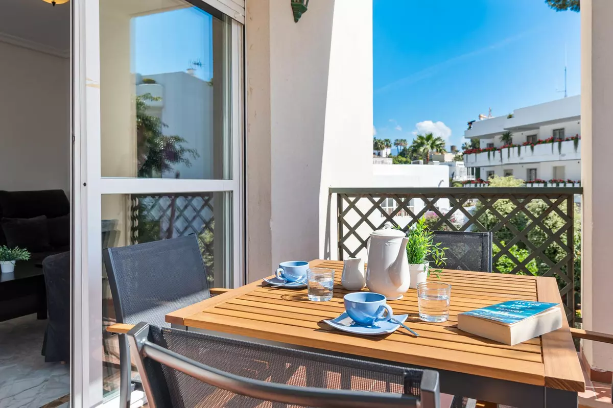 2-bedroom Apartment In Marbella, Spain (75 M²)