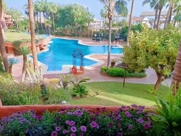 3-bedroom Apartment In Marbella, Spain (155 M²)