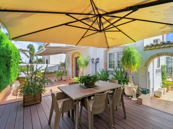 3-bedroom Villa In Orihuela, Spain (120 M²)