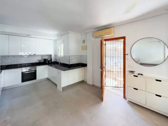 3-bedroom Town House In Orihuela, Spain (86 M²)